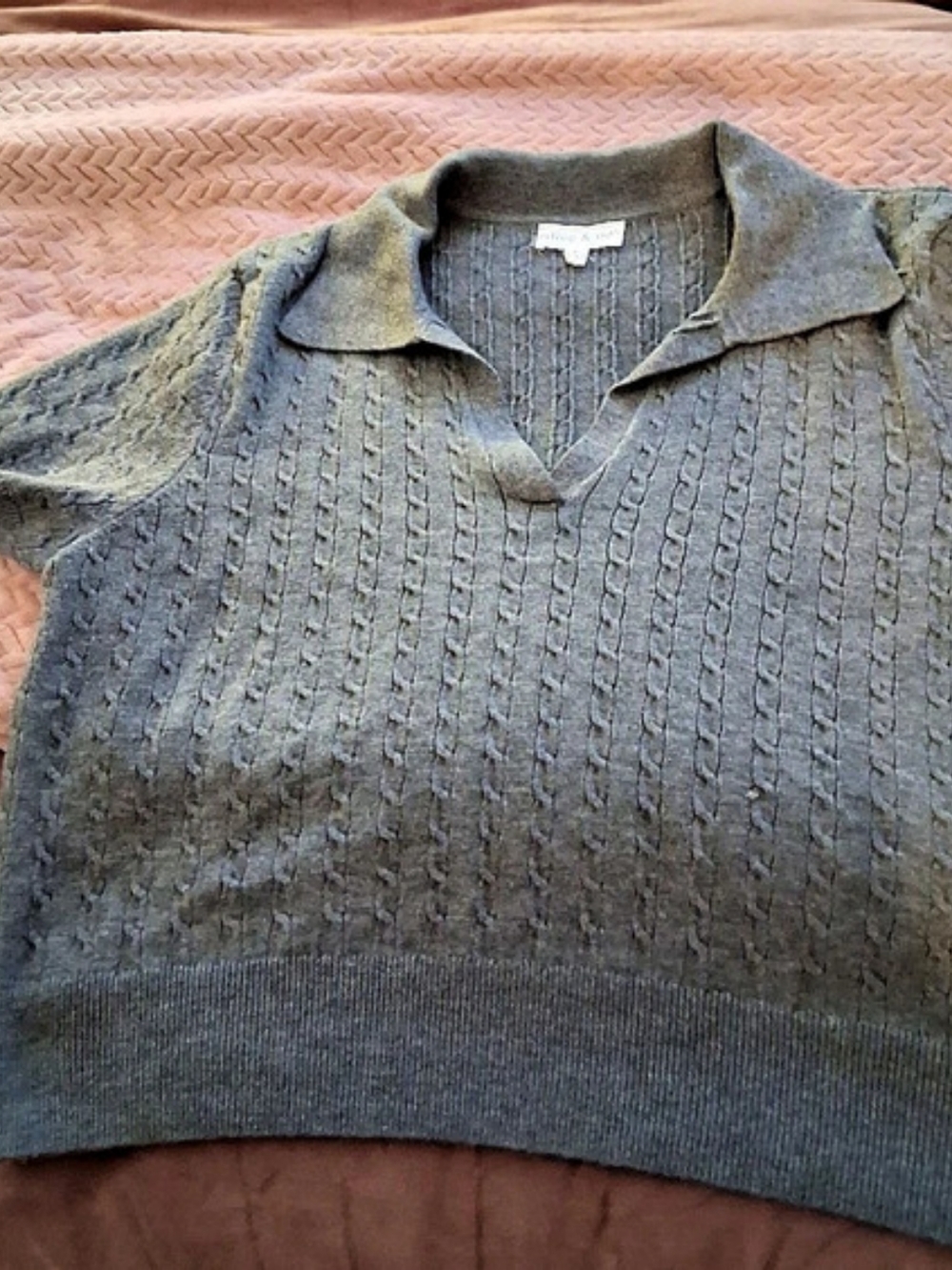 Olive & Oak Cable Knit V-Neck Sweater in Gray XL
